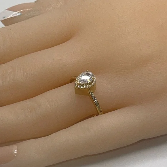 10k Gold Vermeil GRA Certified VVS Moissanite Diamond Urn Ring For Ashes - Picture 3 of 3